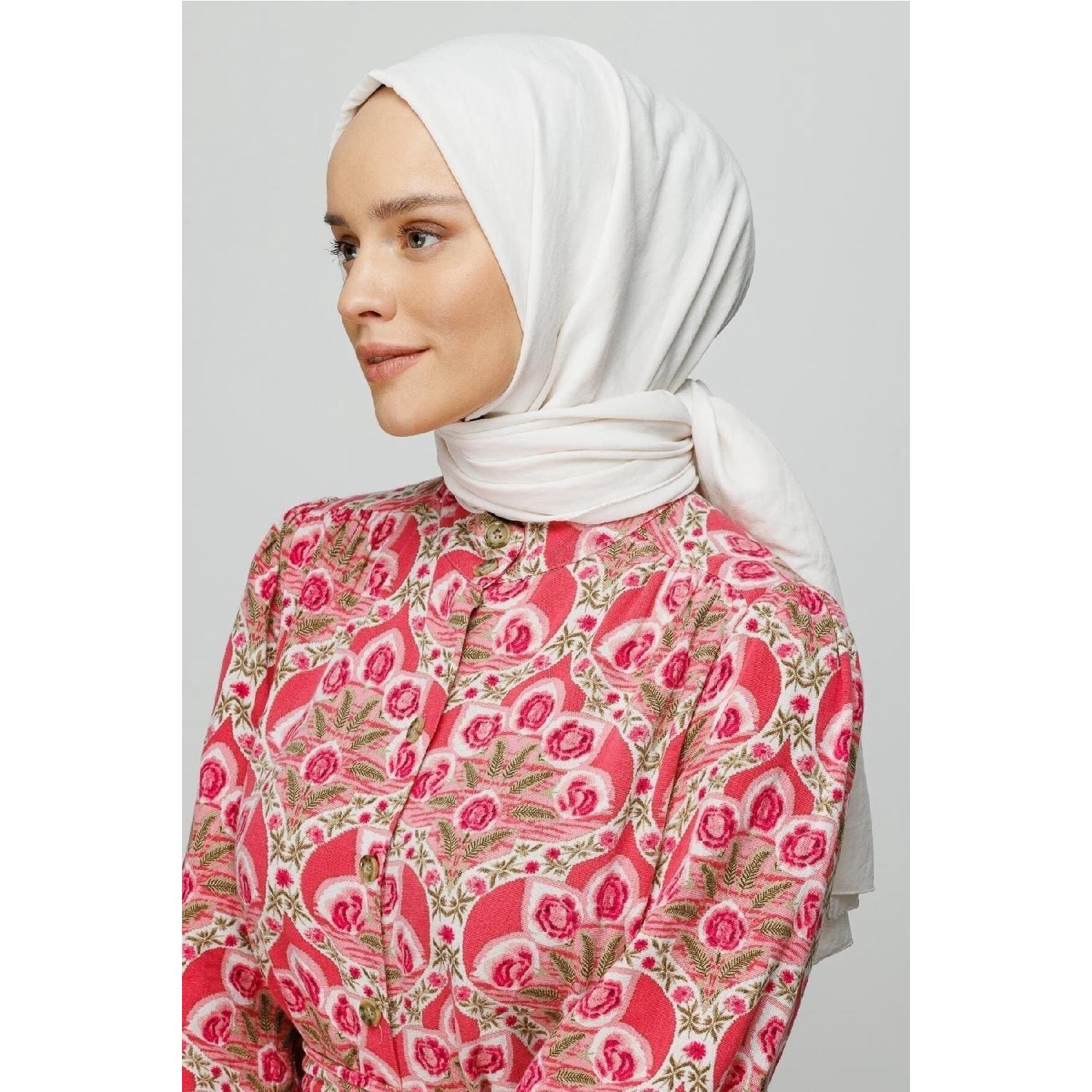 

Off-white Cotton Scarf Shawl 75 x 185