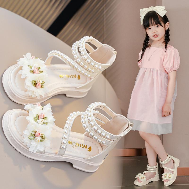 Mädchensandalen 2026 Sommer Neu Mode für kleine Mädchen Prinzessinnenschuhe Baby Blumenfee Stil Weiche Sohle Perlen Schuhe