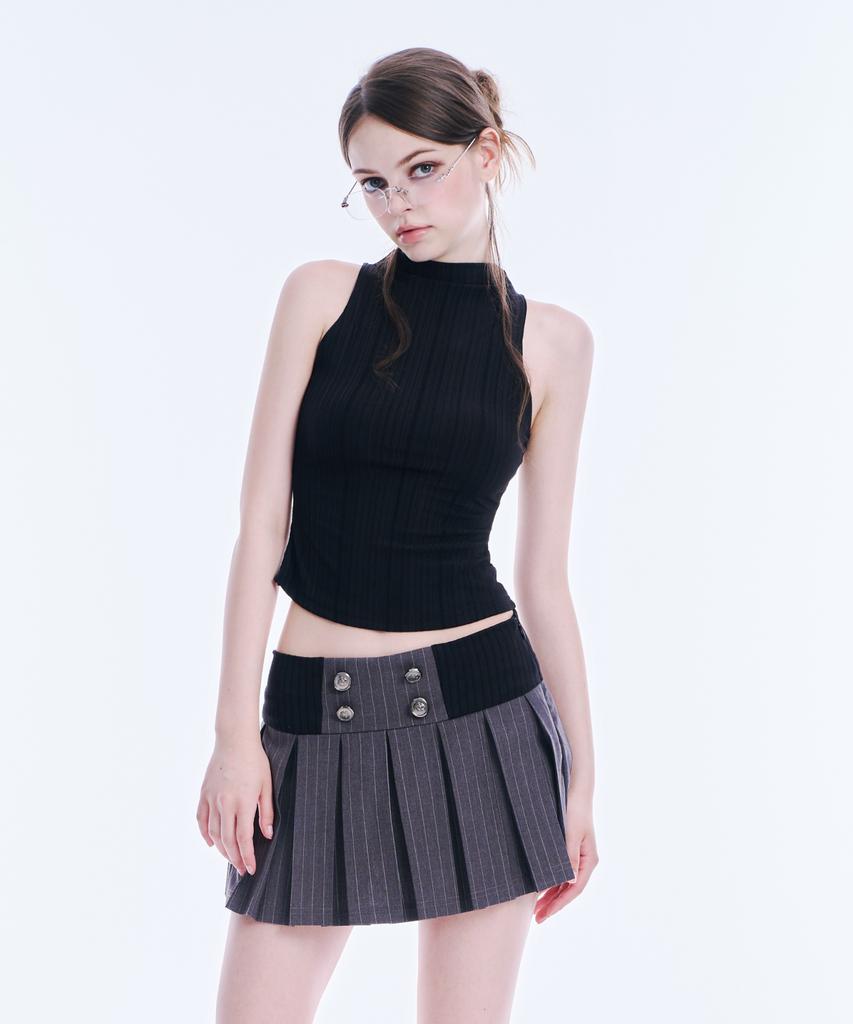 Akeumeseodeu Button Pleated Rib Banding Mini Skirt (Gray)