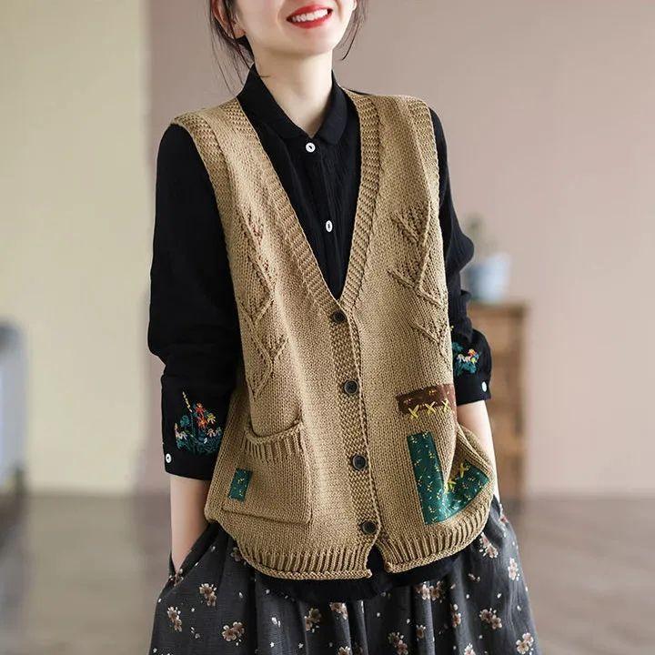 

Женский вязаный жилет-кардиган из хлопка с цветочным накладным карманом, свободный и утягивающий, осенний повседневный с V-образным вырезом, без рукавов S хаки