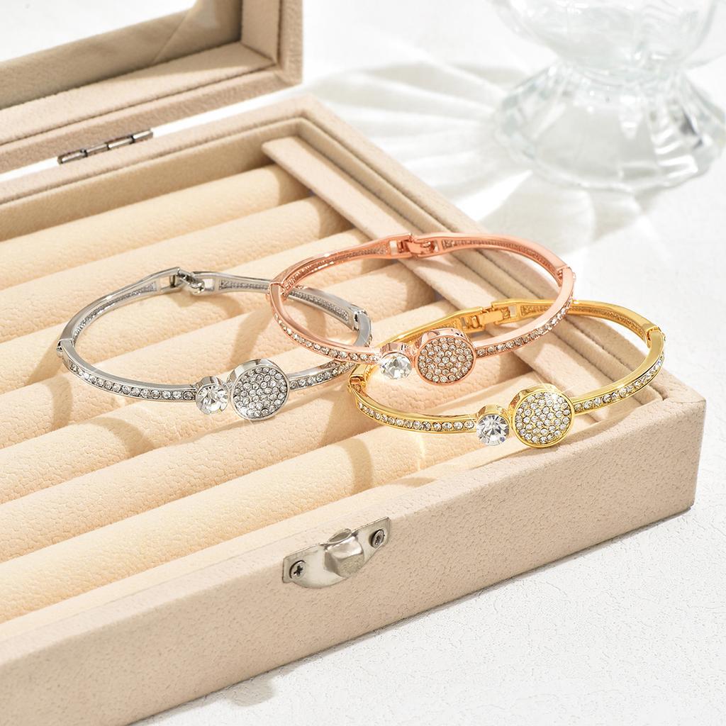 Manufacturer Direct Sales European and American Geometric Design Versatile Trendy Design Diamond Inlaid Bracelet for Women