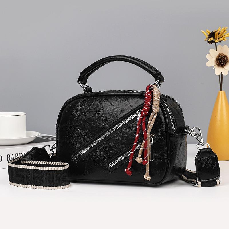 New women's medium mother bag large capacity fashion shoulder portable messenger bag casual women's bag