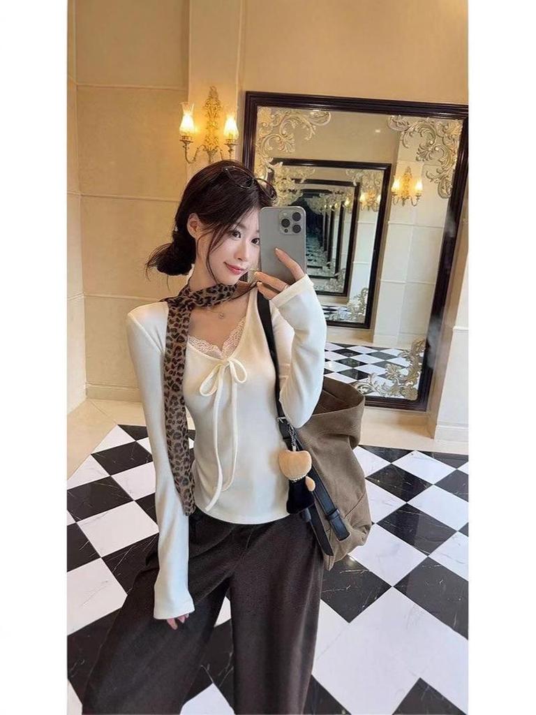 Women's Slim-Fit Lace Splicing Bow Long-Sleeve T-Shirt for Autumn