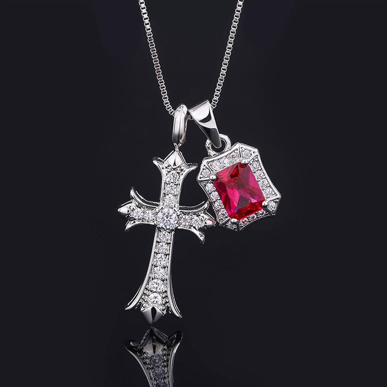 Design Sense Diamond Emerald Cross Necklace Pendant Sweet Cool Hip Hop Band Diamond Gem Spice Collarbone Chain