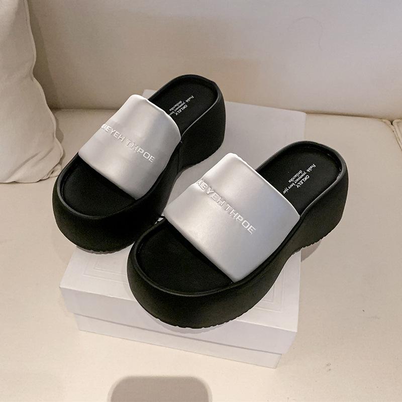 Thick-soled Letter One-word Slippers Women's 2025 New Small Height Increase Comfortable and Light One-pedal Simple Sandals