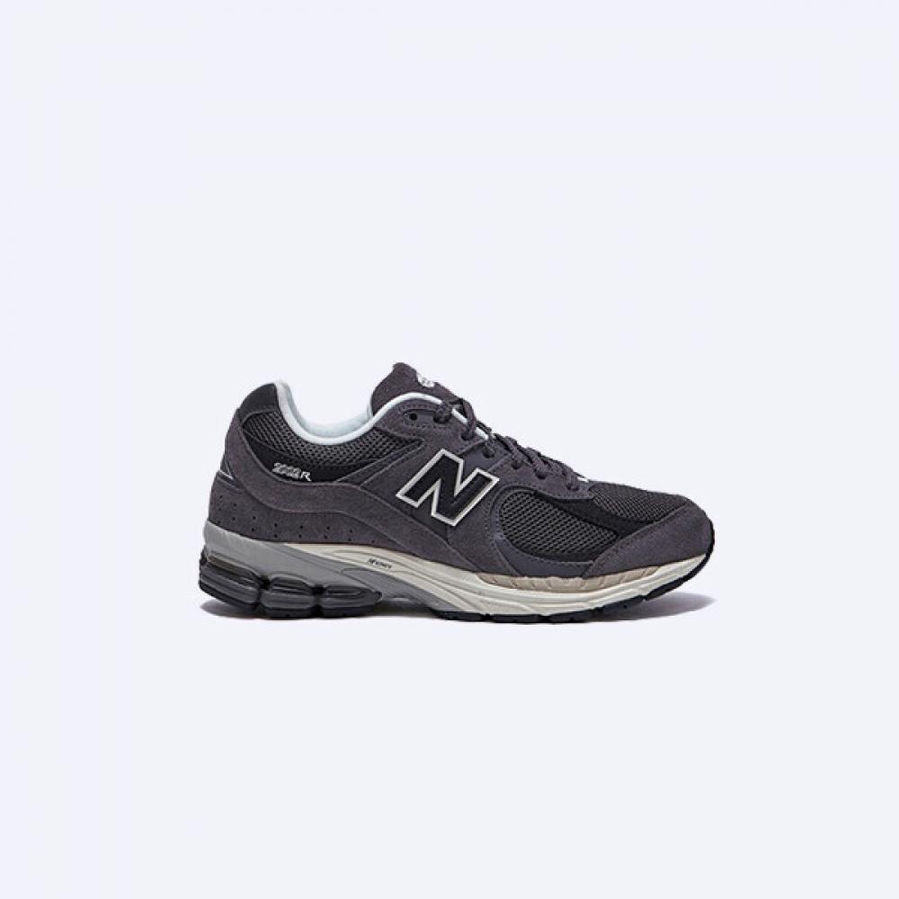 

Обувь New Balance M2002rfl 17 260