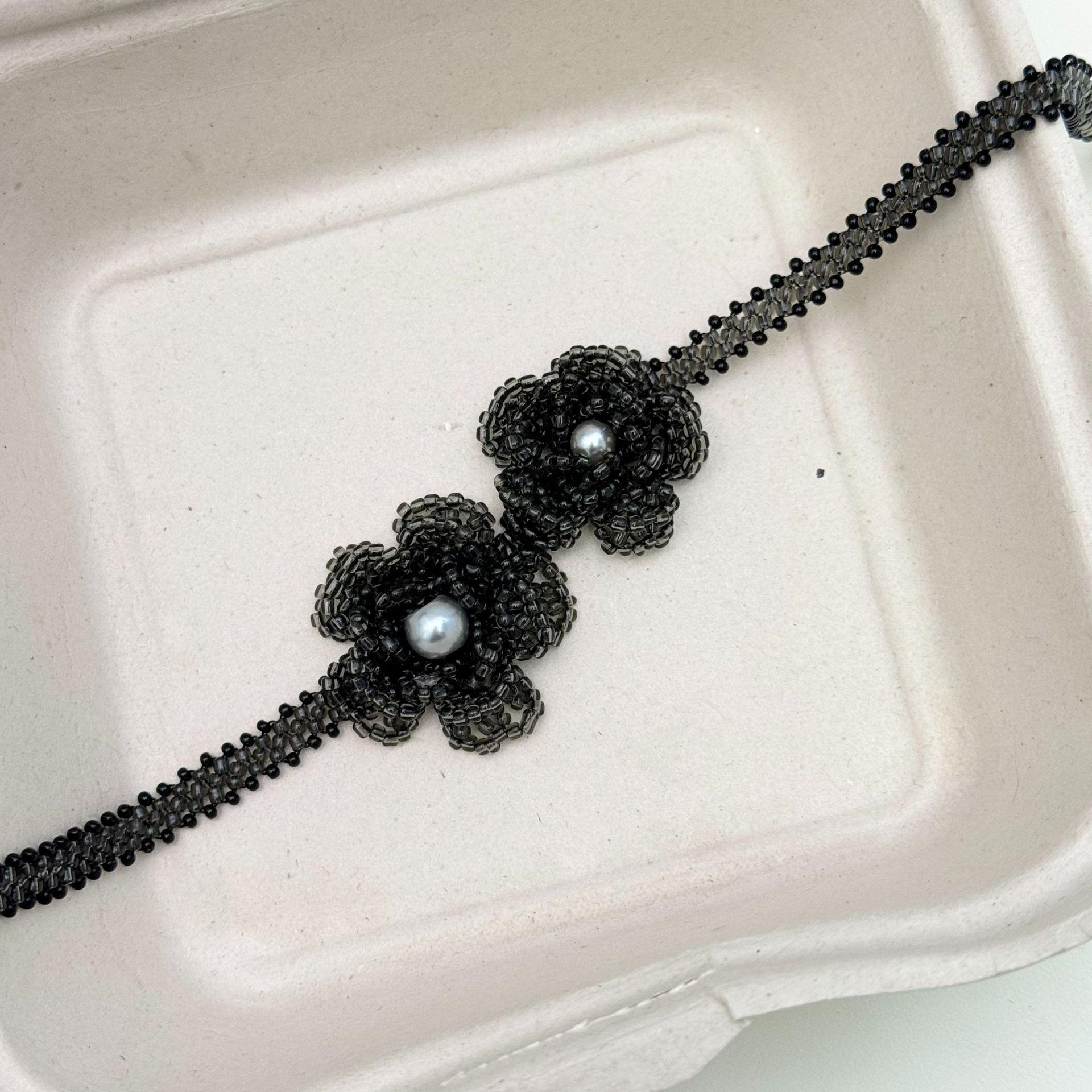 Handmade French Retro White Lace Choker Necklace for Women