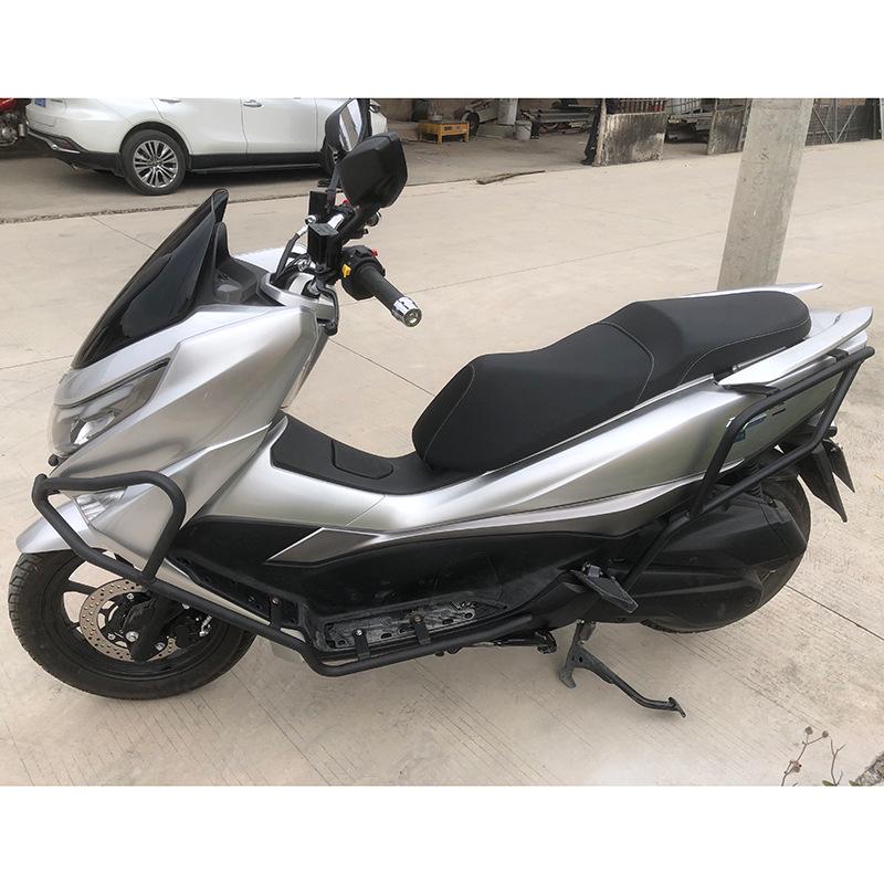 Haojue UHR150 Universal Motorcycle Carbon Steel Anti-Collision Frame Guard