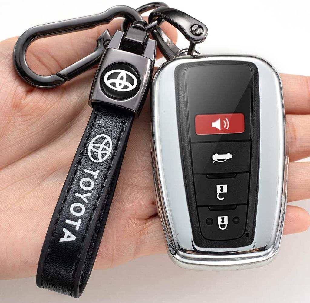Car Key Chain Ring Keyring For Toyota Corolla Yaris Chr Auris RAV4 Land Cruiser Camry Highlander Prado Auto Keychain Accessories