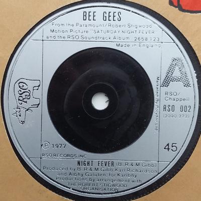7-Zoll Schallplatte BEE GEES - Night Fever RSO002,2090272 RSO 1978 UK Soul/Funk Gebraucht