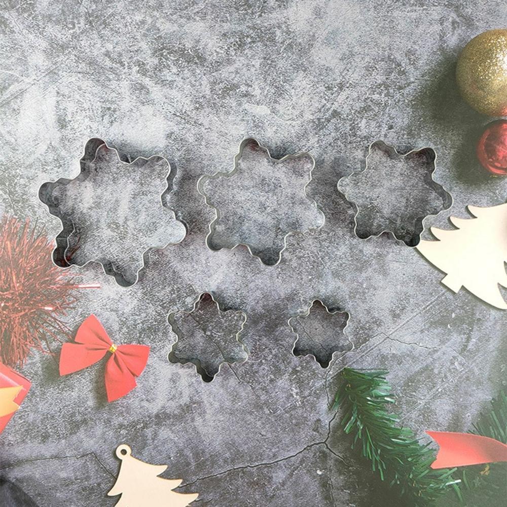 Claus Stainless Steel Snowflake DIY Christmas Decor Biscuit Mold Baking Tools Cookie Cutters Set