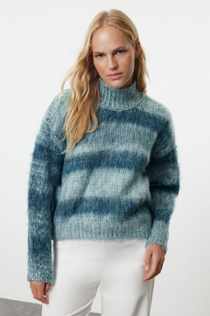Women's Fashion Stylish Sweater Black Soft Textured Knitwear Sweater