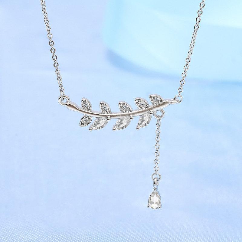 925 Silver Necklace For Women Round Pendent Sparkling Pave CZ Necklace Fashion Anniversary Birthday Jewelry Gifts N755