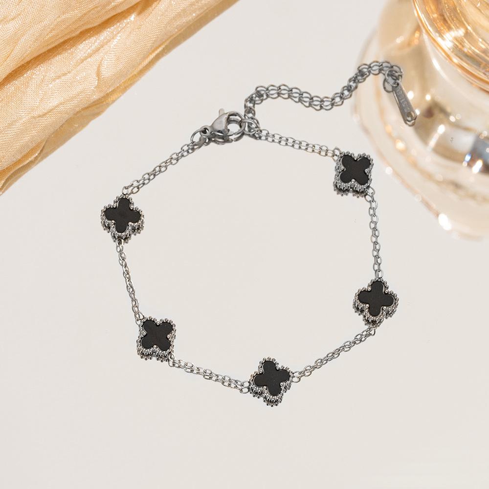 Fashionable Four-leaf Clover Bracelet Light Luxury High-end Women's Niche Jewelry Accessories Hand Jewelry