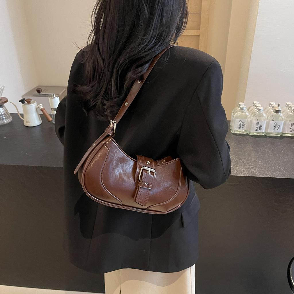 Niche high-end underarm bag new fashion versatile large-capacity commuting shoulder bag women