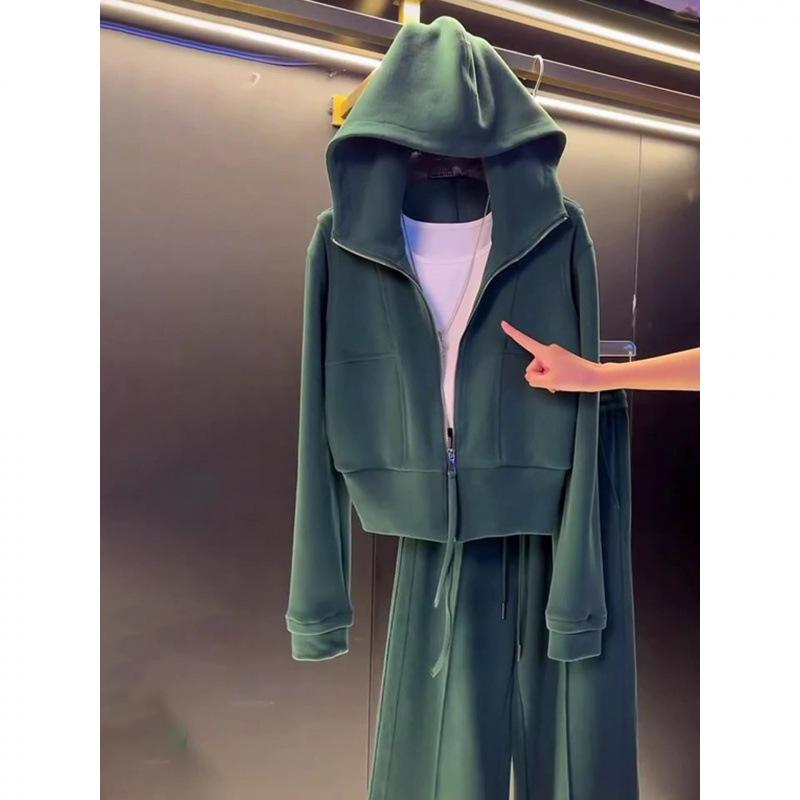 Korean Style Age-Reducing Casual Two-Piece Set: Hooded Sweatshirt & Wide-Leg Pants for Autumn/Winter 2025