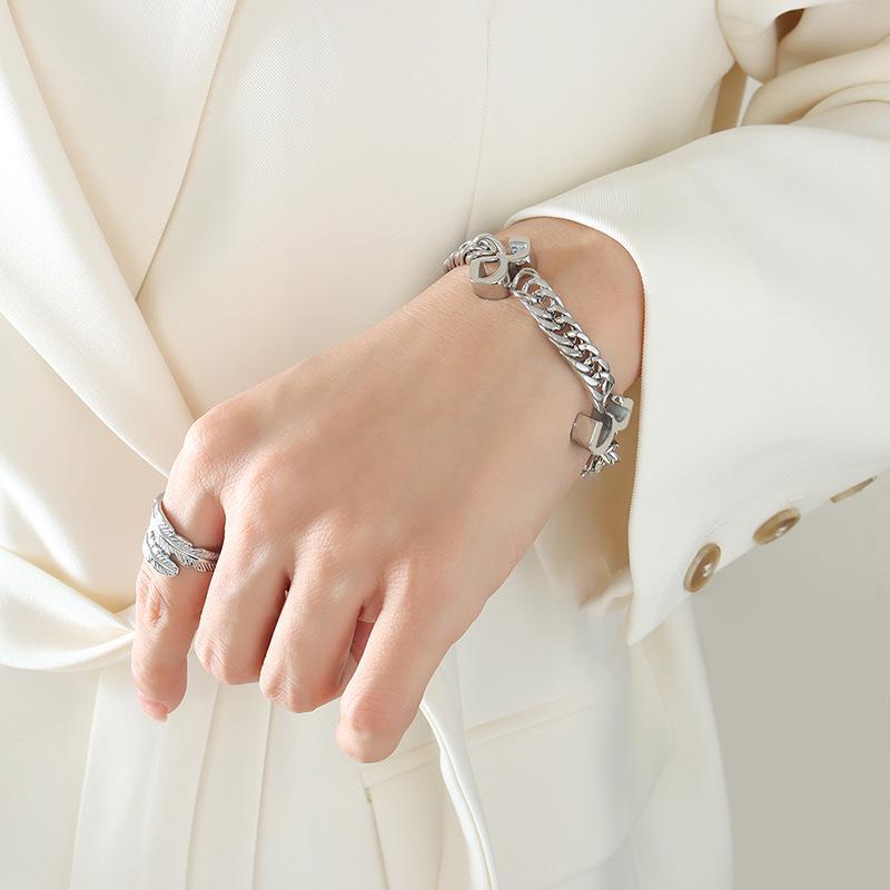 European-American Hip Hop Cuban Link Bracelet - 18K Gold-Plated Titanium Steel, Trendy Statement Jewelry