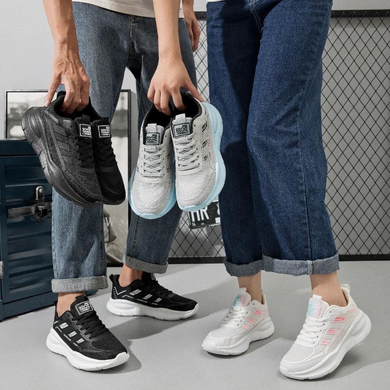 Ultra light and high elastic shock absorbing breathable sports shoes running shoes sports students racing men's shoes couple women's shoes