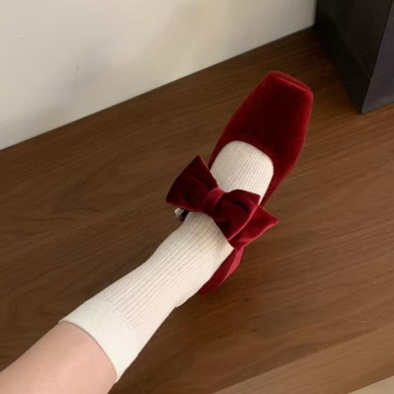 2025 Designer Velvet Butterfly-knot Shoes Women Fashion Elegant Party Wedding Shoes Women French square toe loafers