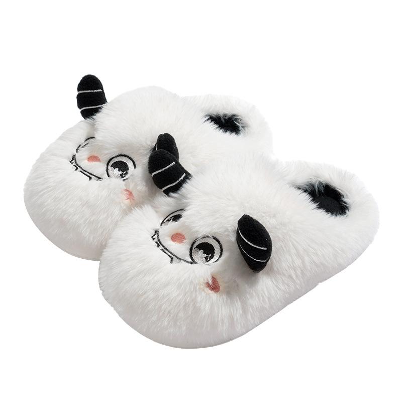 Funny cotton slippers winter 2025 new Internet celebrity cute panda plush thickened bottom non-slip warm fluff