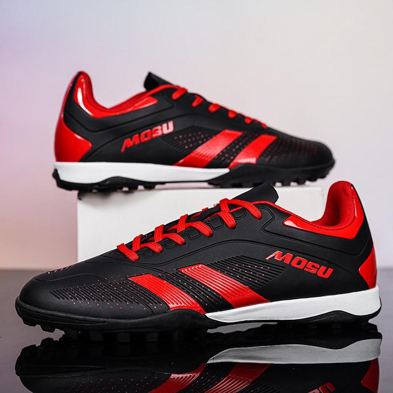 

2025 Новые низкие бутсы для пары, подростковые студенческие, для травы, мужские и женские, с длинными шипами, тренировочные кроссовки 45