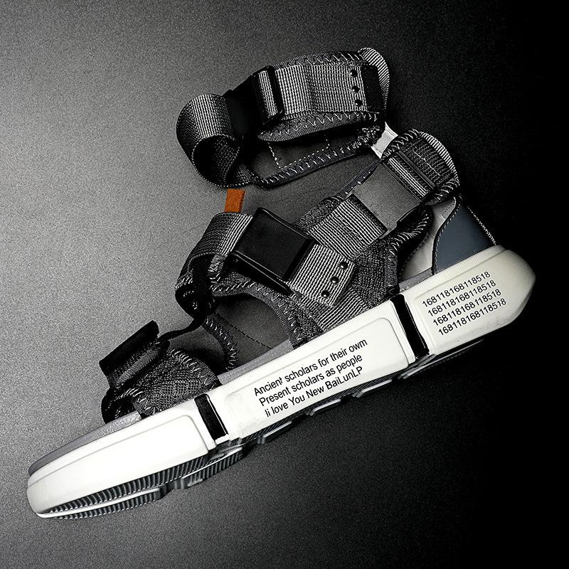 The New2025 New Men's Shoes Summer Breathable Men's Sandals Magic Buckle Beach Shoes Men's Mens Shoes