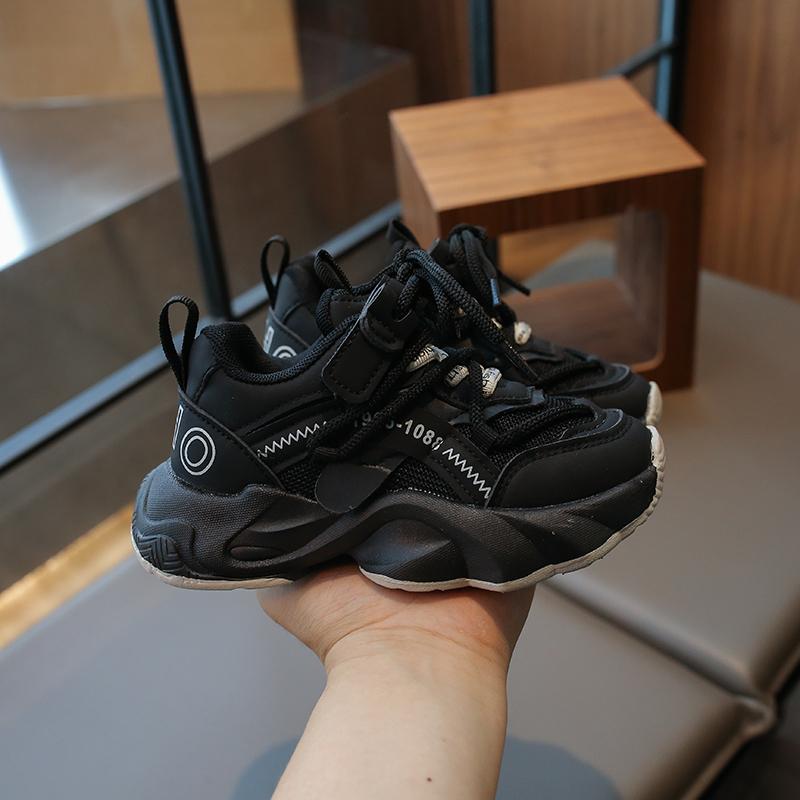 

Детская мода Four Seasons Дышащая повседневная обувь для детей Бег Спорт Студенты Девочки Трендовые удобные кроссовки для спортзала 26 чёрный