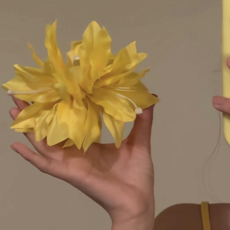 Lily Flower Hair Clip Plastic Flower Hair Claw For Women Girls Sweet Versatile Shark Clip Exquisite Hair Accessories