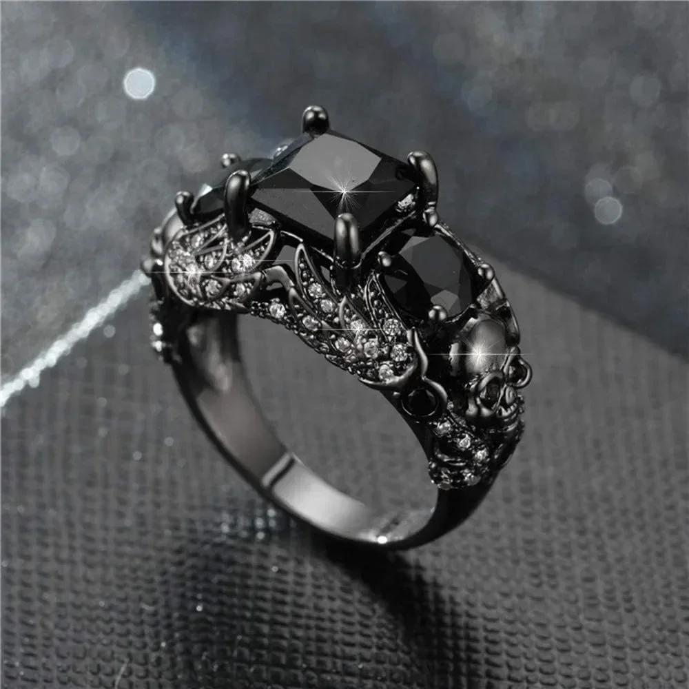 Gothic Purple Red Black Crystal Unique Black Skull Rings for Women Halloween Christmas Jewelry Gifts