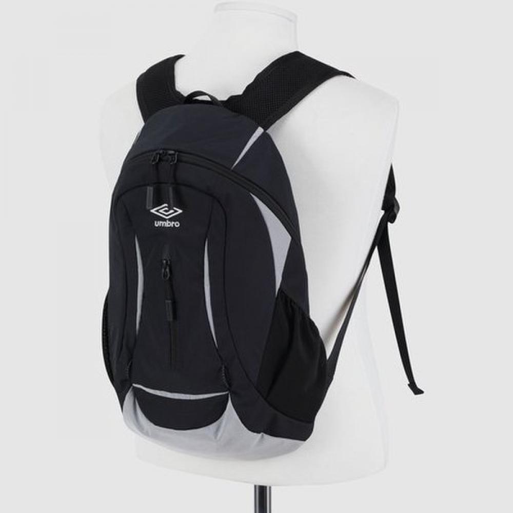 Umbro Lightweight Backpack 18l Uq123cbp31