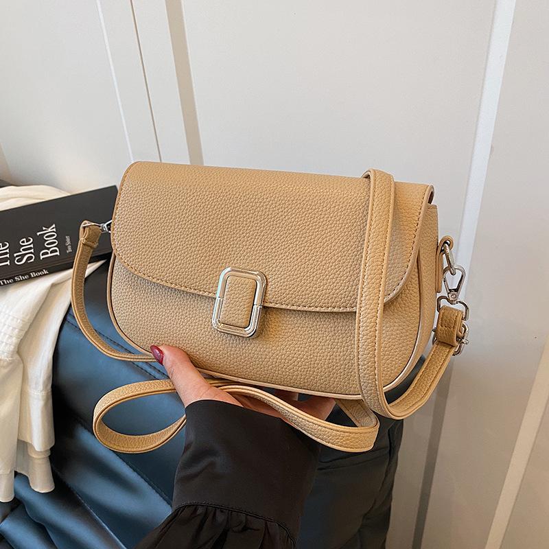 

Новая сумка сумка-мессенджер женская летняя на плечо подмышку нишевая текстура модная универсальная сумка-мессенджер сумка-седло хаки