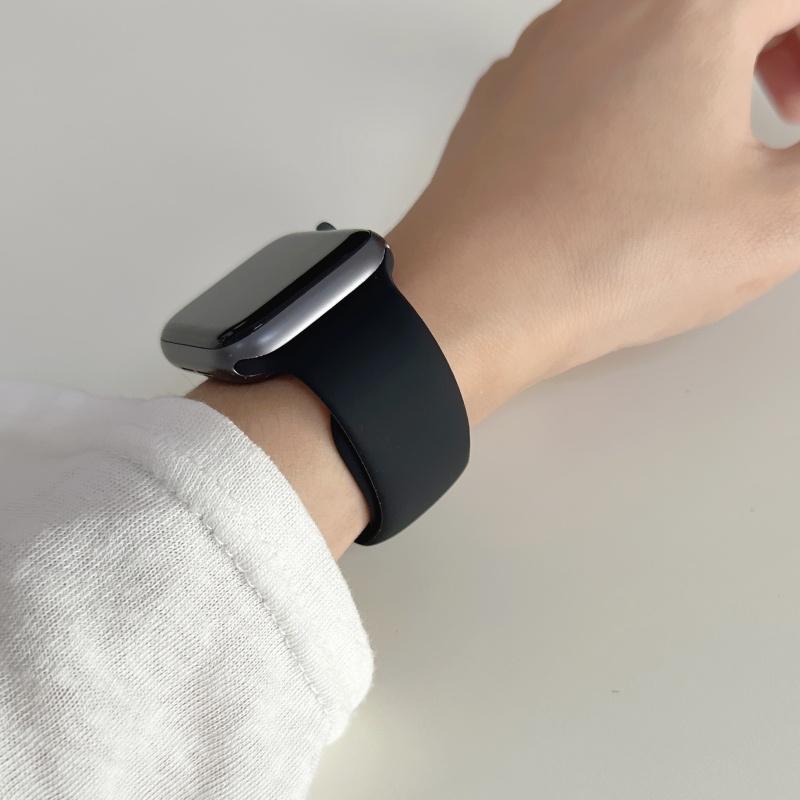 Straps For Watch 10 46 Mm 49mm 44 Mm 45mm 40mm 42mm 41mm 38mm Sport Bracelet iWatch Series 9 8 7 SE Ultra 2 Silicone Band
