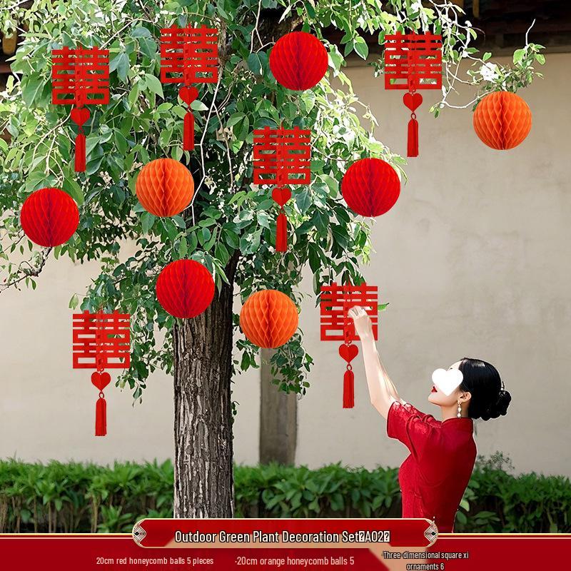 Rustic Tree Lantern Pendants: Outdoor Greenery Decor & Wedding Ornaments Collection