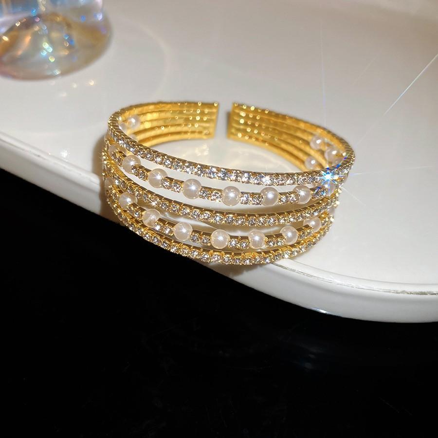 Super Flash Zircon Round Heart-shaped Flower Multi-layer Open Bracelet Exquisite and Beautiful Bracelet Light Luxury Jewelry Women