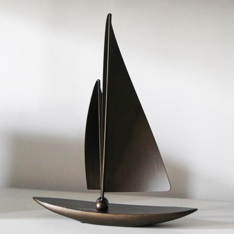 Creative Sailboat Model Crafts Statue Desk Decoration Ornaments Abstract Artwork Sailboat Resins Sculpture Room Aesthetic Decor