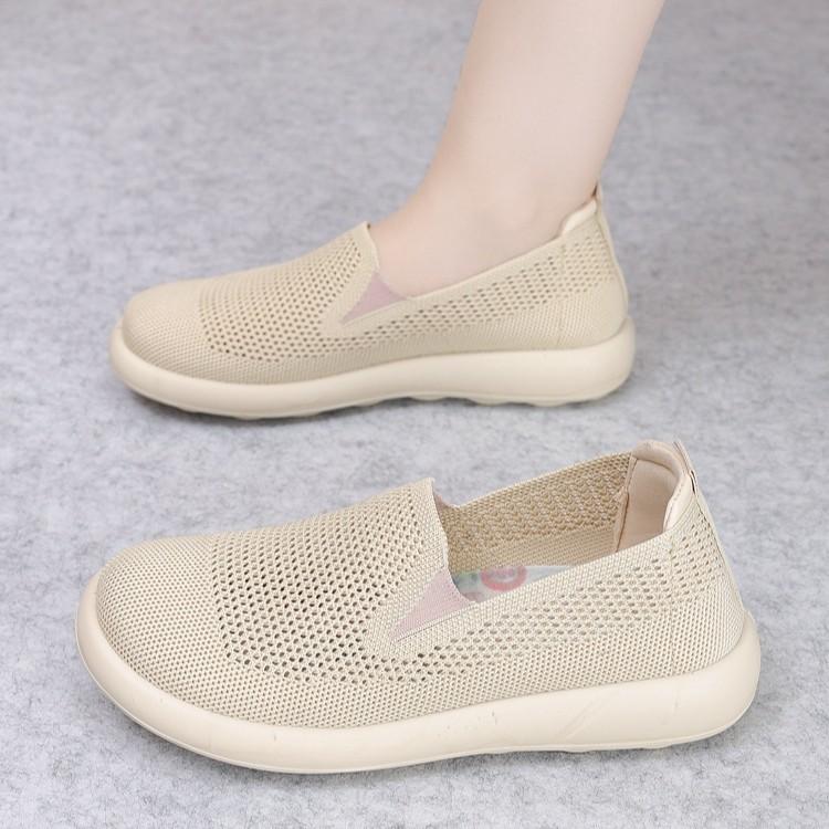 Fashion Women's Shoes 2025 Summer New Fashion Breathable Mesh Fly Weave Women's Casual Shoes Round Toe Non Slip Soft Sole Mom's Shoes