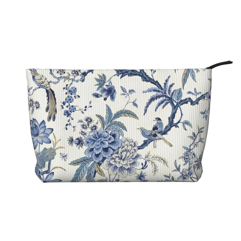 

Chinoiserie Blue and White Outdoor Bule Birds Flowers Travel Cosmetic Bag Women Casual Makeup Case Beauty Storage Toiletry Bags
