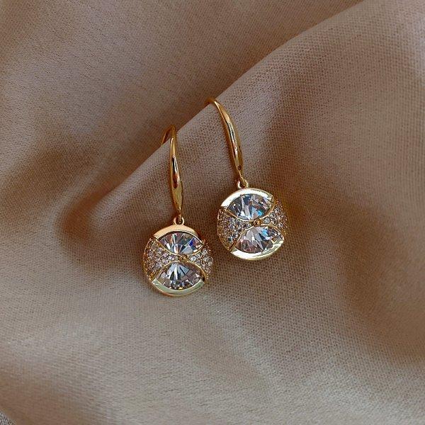 New Trendy Moon Dangle Earrings For Women Temperament Pearl Cherry Cat Rhinestone Pendant Earring Girl Party Zircon Gift