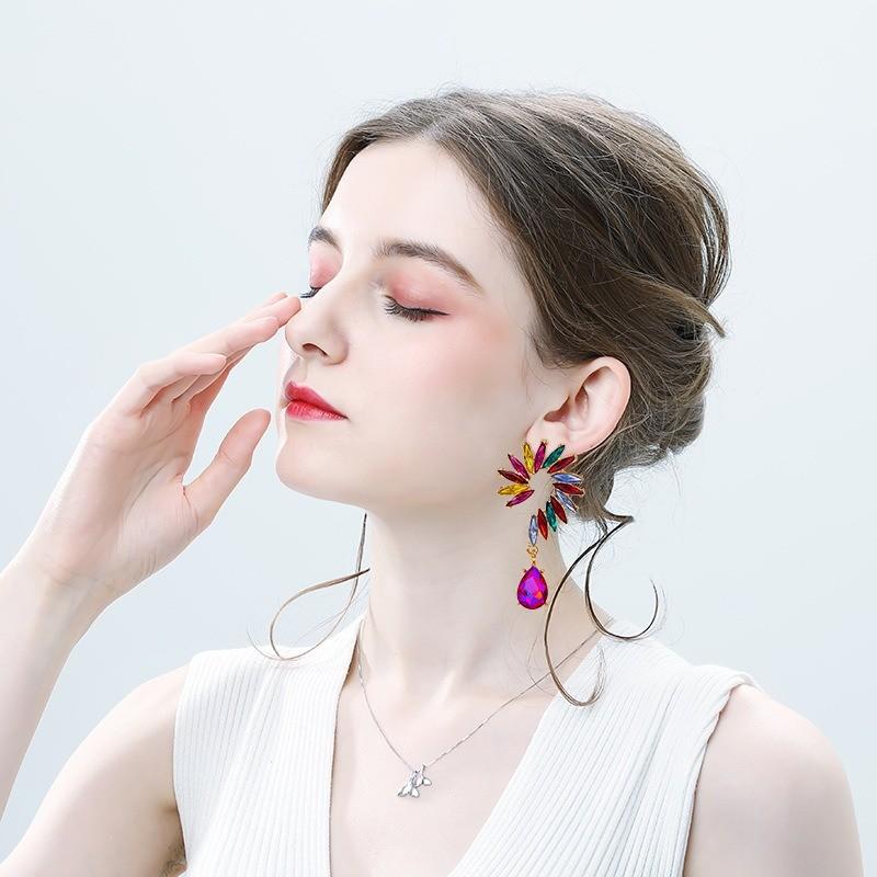 Pinkdudu Exaggerate Glass Geometric Block Zircon Earrings Gradual Color Trendy Drop Earrings Women PD2360