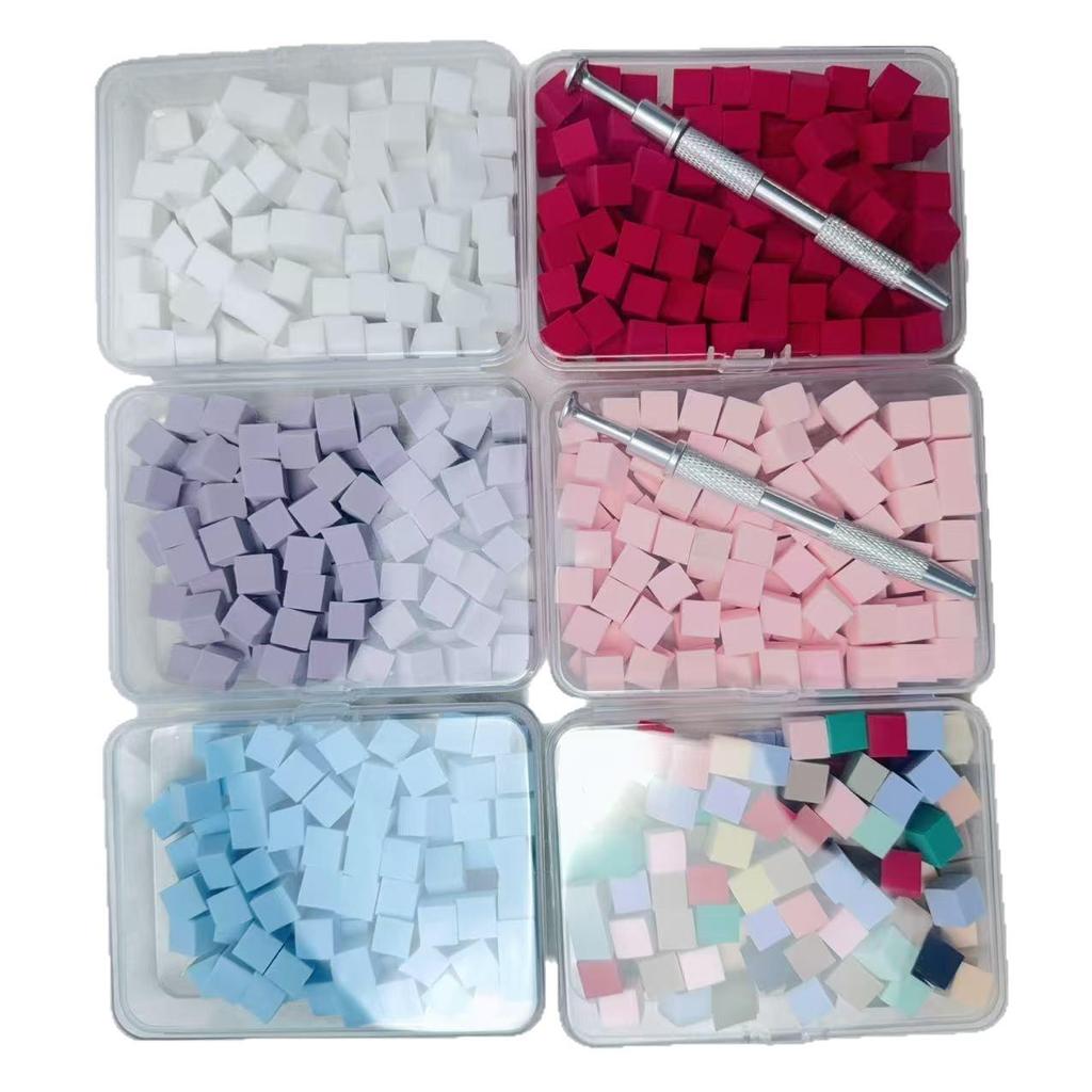 Zestaw narzędzi do paznokci: Mini Gąbka do Kleju Pat, Klips do Zadrapań, Kwadratowa Gąbka Salonowa