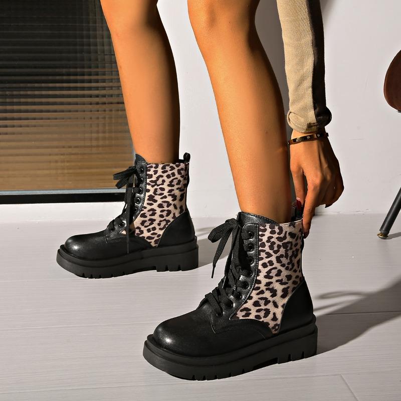 Winter New Large Size Korean Version Trend Fashion Thick-Soled Boots British Wind Locomotive Leopard Pattern Versatile