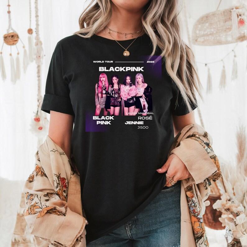 

2026 BLACKPINK Летняя Мода Трендовый Мужской Женский Винтажный Топ Хип-Хоп Уличная Одежда Оверсайз Футболка Короткий Рукав Повседневная Одежда Y2K 4XL