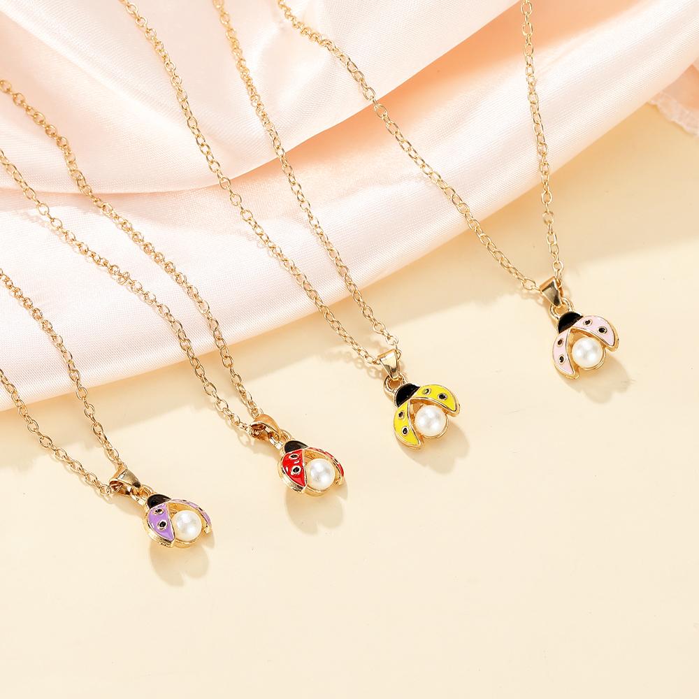 Cute Yellow Pink Red Purple Colors Mini Coccinella Pendant Necklace For Girls Golden Chain Jewelry Gift