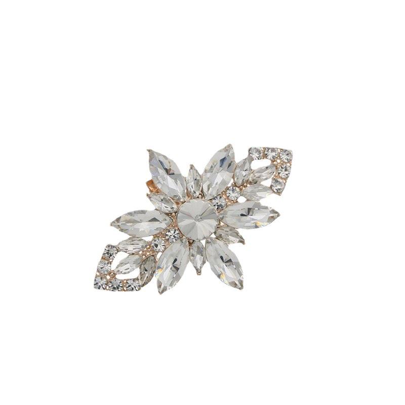 Multifunctional Shoe Accessories: Detachable Flower Decorations for High Heels and Wedding Shoes