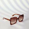 Óculos de Sol Femininos de Grife de Plástico com Armação Grande e Oversized