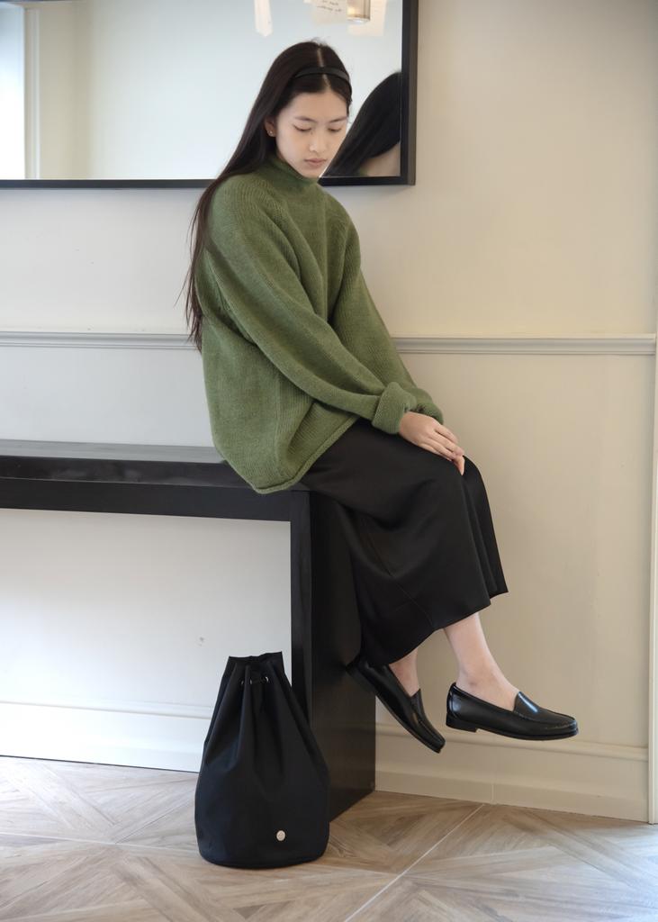 Newwelee Bucket Bag (Black)