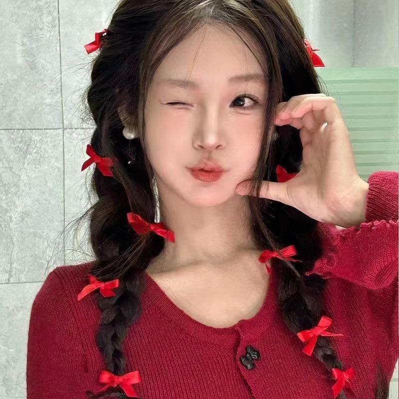 Festive Red Star Hair Clip – Lucky Five-Pointed BB Clip for Bangs and Wispy Hair