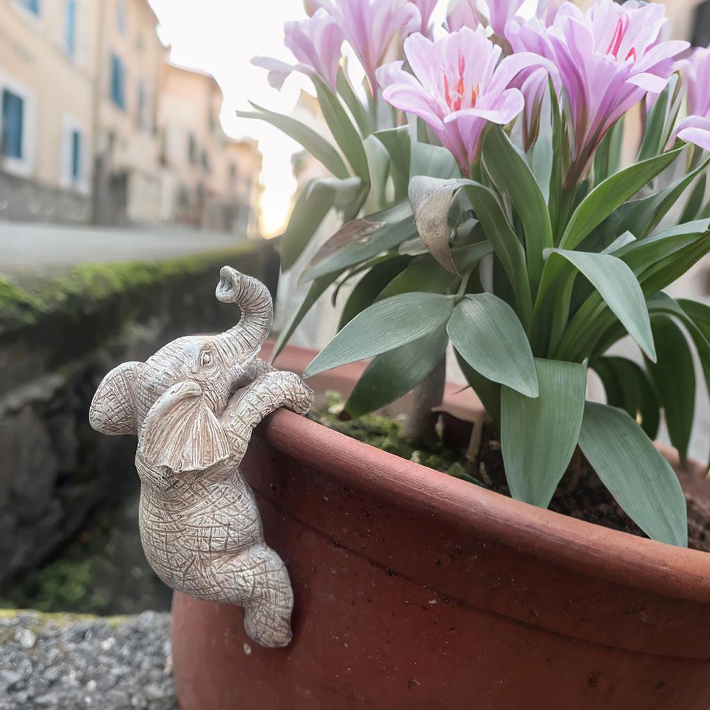 Creative Elephant Statue Hanging Planter Pot Decor for Garden Balcony Fence Patio Home Ornament