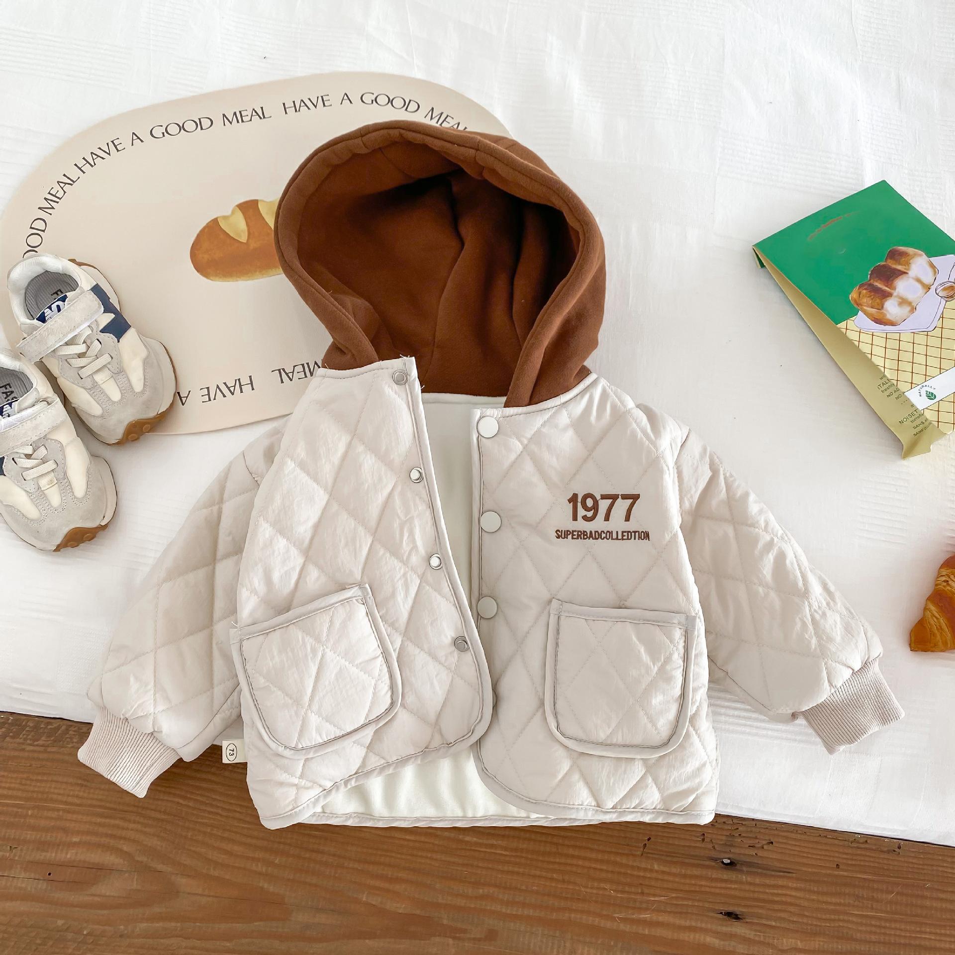 

Детское пальто с капюшоном Зимняя мода Детская утолщенная куртка с подкладкой для мальчика Девочки 70cm