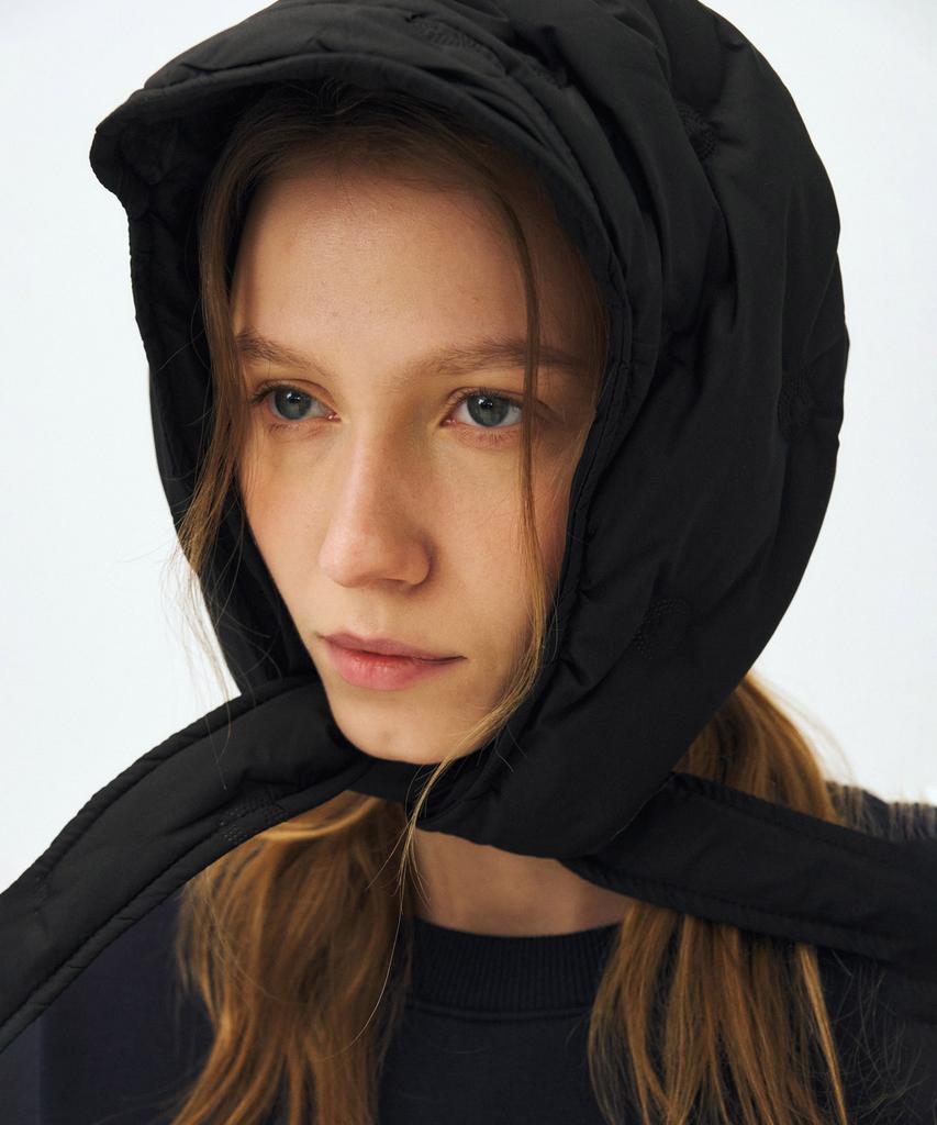 MAIS Padded Dot Headscarf / Black